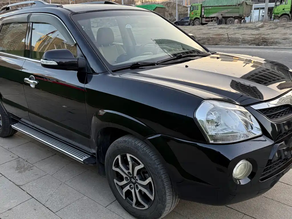 HYUNDAI TUCSON 2013