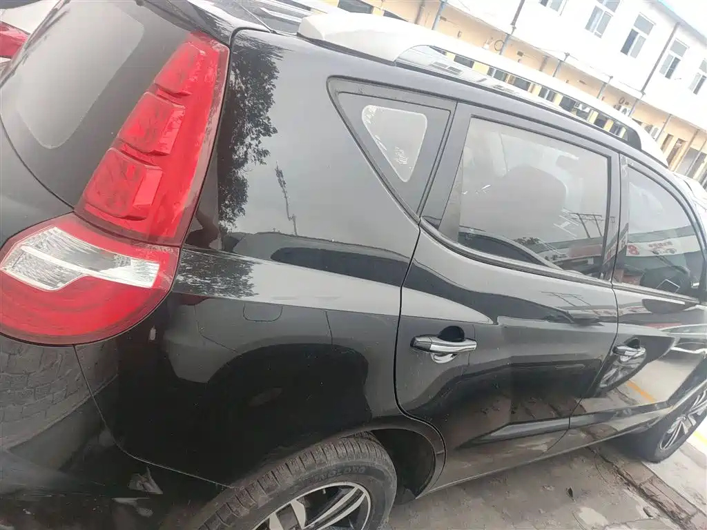 GEELY AUTO GX7 2015