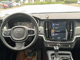 VOLVO S90 2018 YEAR T4 EDITION 2018
