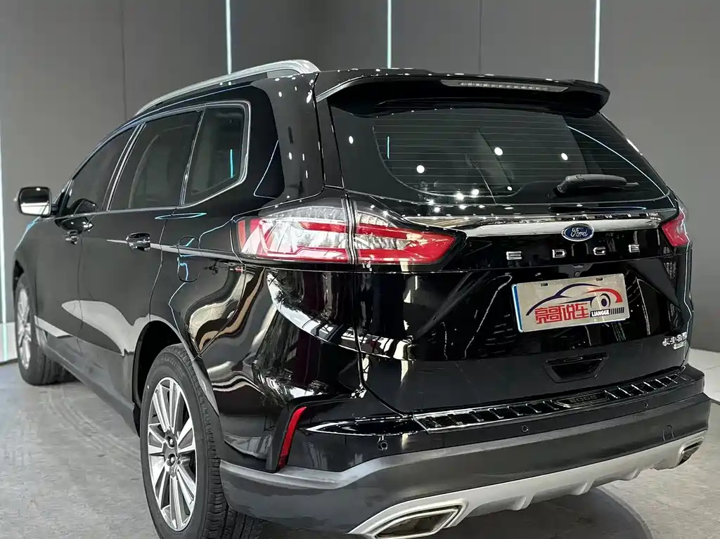 FORD EDGE 2021