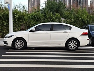 QOROS 3  2018