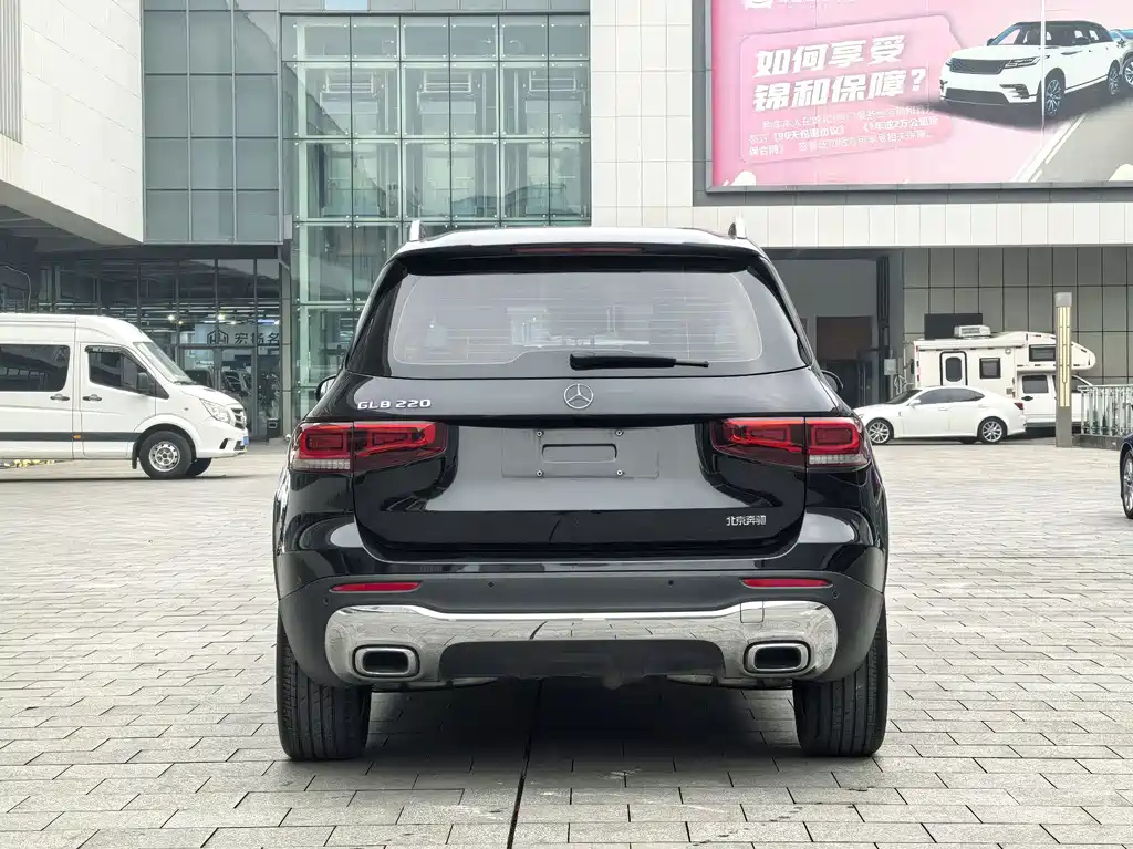 MERCEDES BENZ GLB 2022