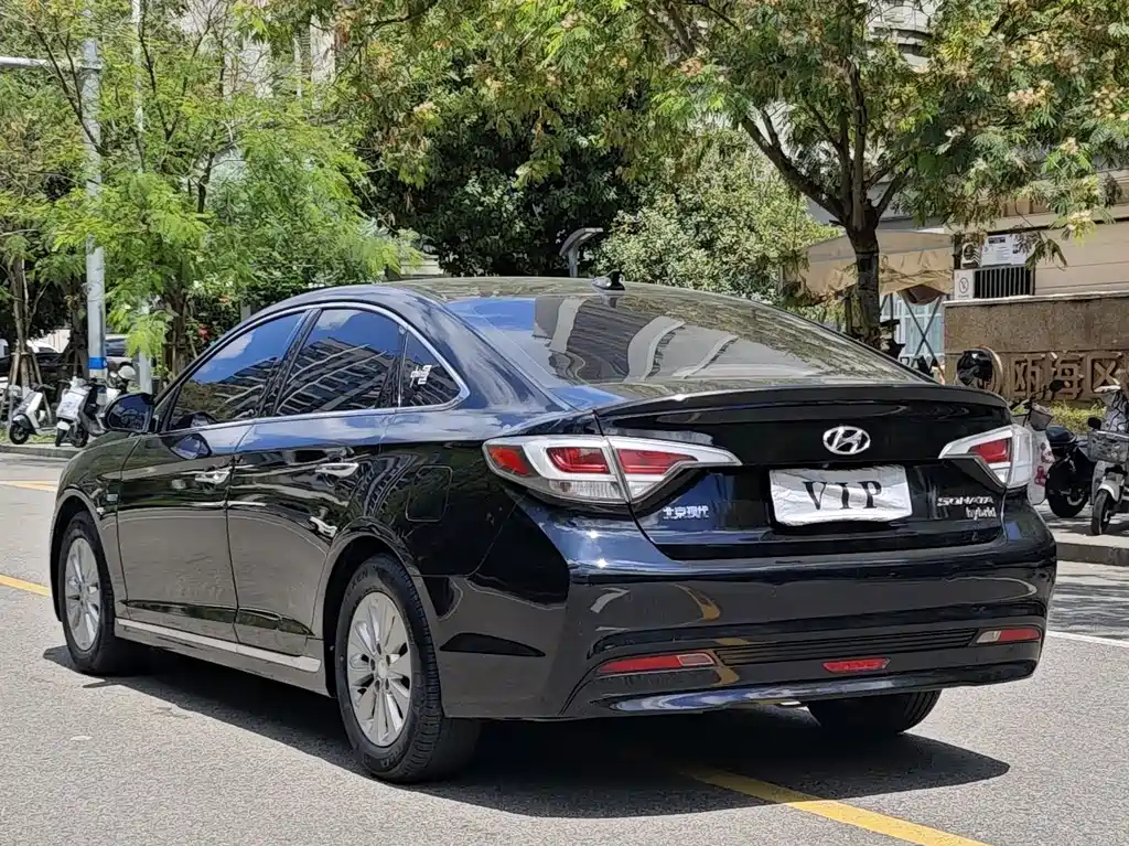HYUNDAI SONATA 2016