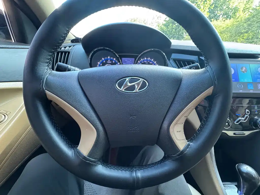 HYUNDAI SONATA 2013