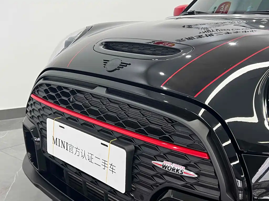 MINI JCW 2023