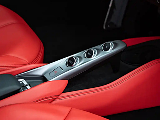 FERRARI F8  2019 YEAR TRIBUTO 3.9T V8 2019