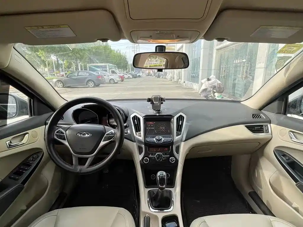 CHERY ARRIZO 7 2013
