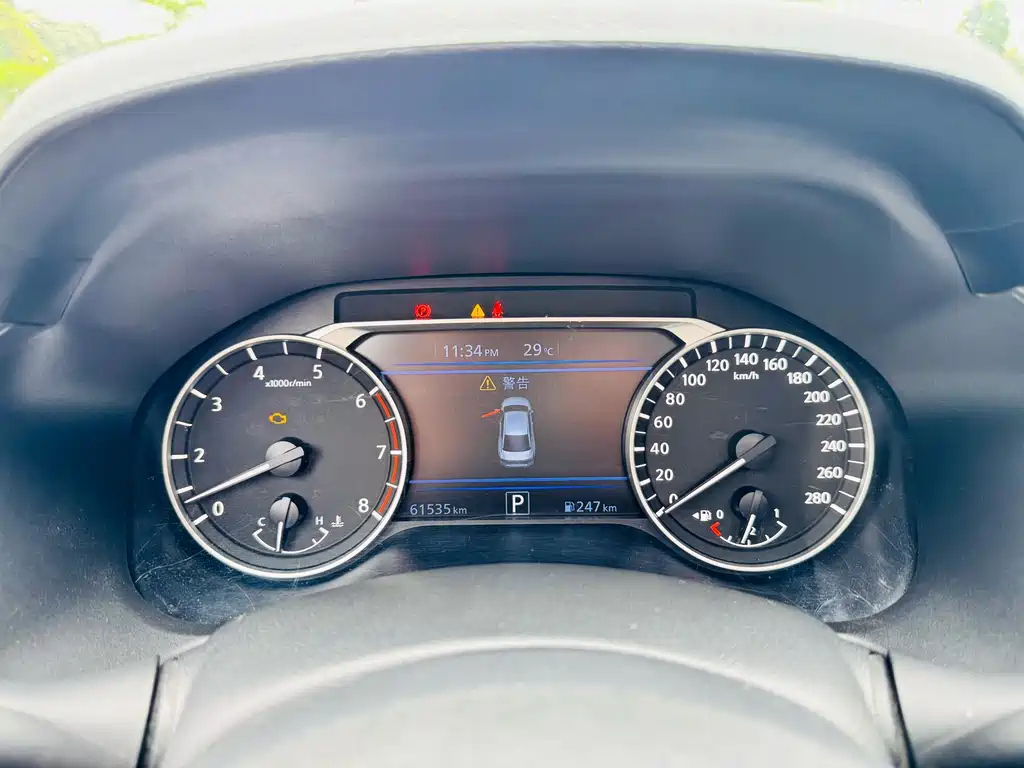 NISSAN TEANA 2019