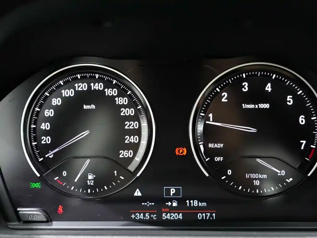 BMW 1-SERIES 2020