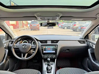 SKODA OCTAVIA 2019 YEAR TSI230 DSG DELUXE EDITION 2019