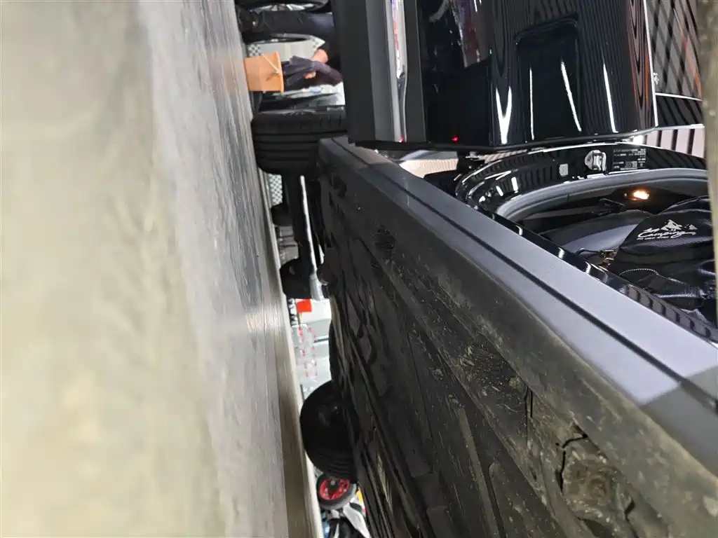 MERCEDES BENZ GLA 2023