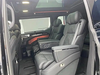 ZEEKR 009 2024 YEAR SEATS EDITION 108KWH 2024