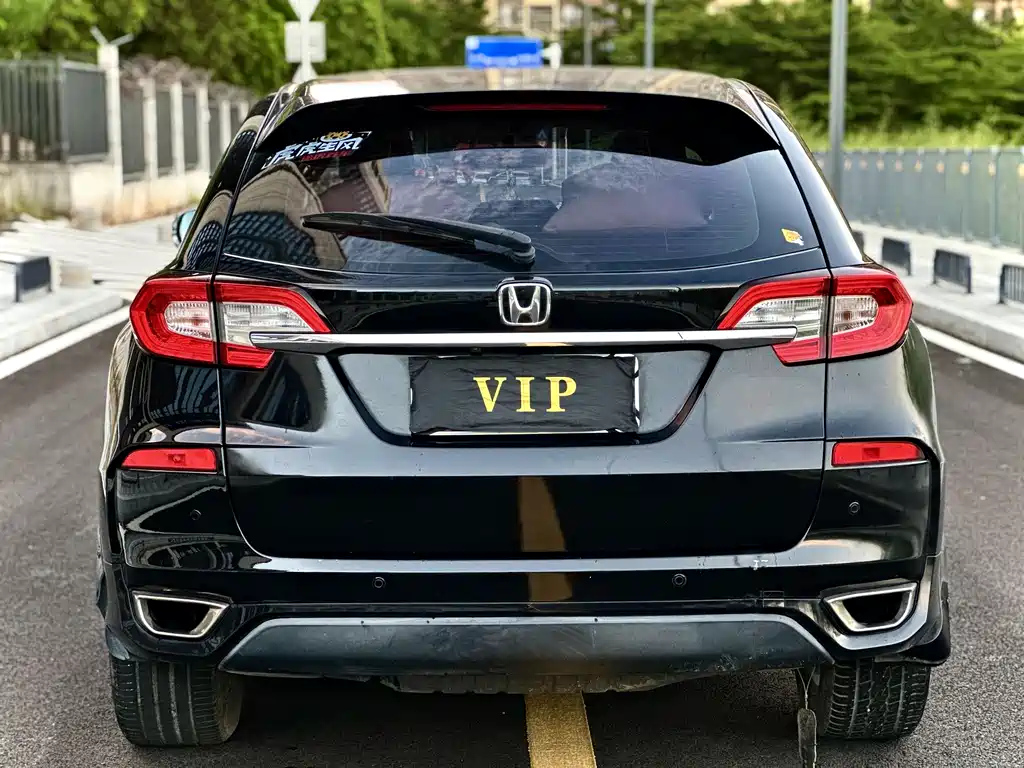 HONDA AVANCIER 2017