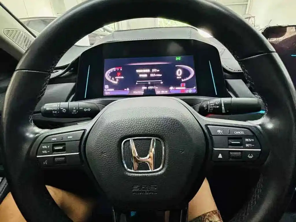 HONDA ACCORD 2025