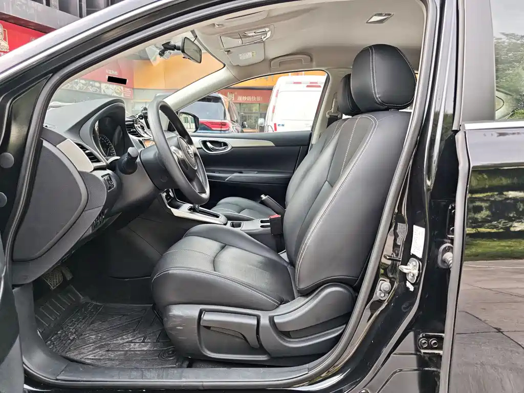 NISSAN SYLPHY 2024
