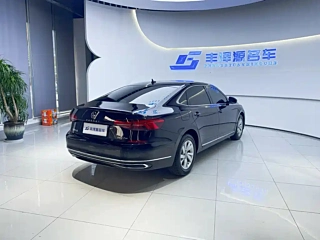 VOLKSWAGEN PASSAT 2022