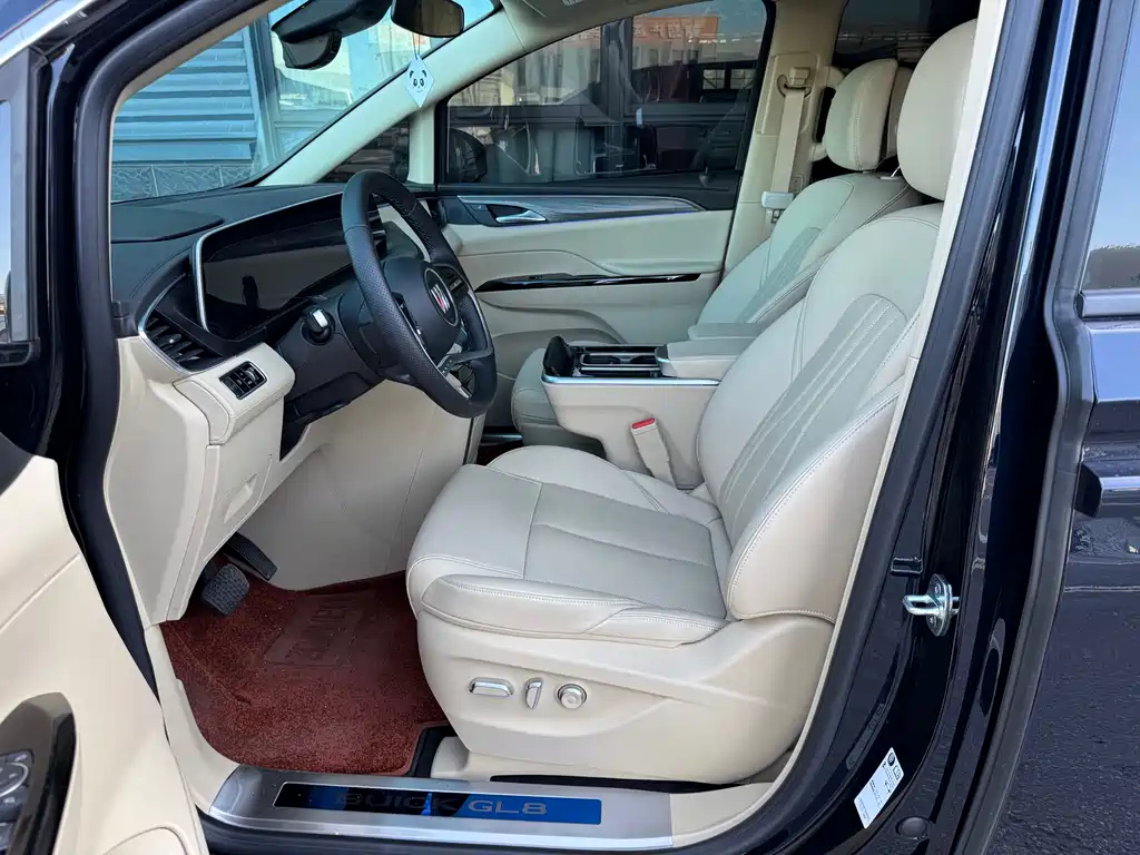 BUICK GL8 NEW ENERGY 2025