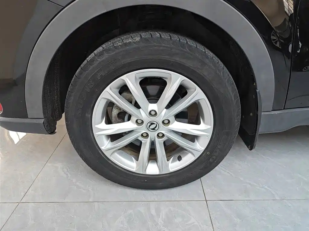 DONGFENG SCENERY 580 2021