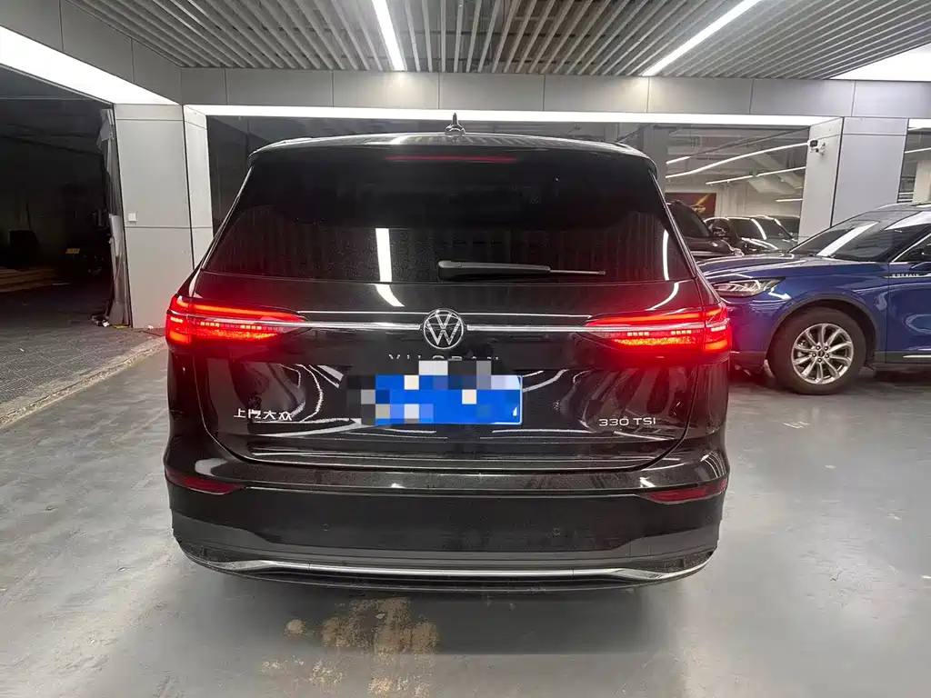 VOLKSWAGEN VILORAN 2022