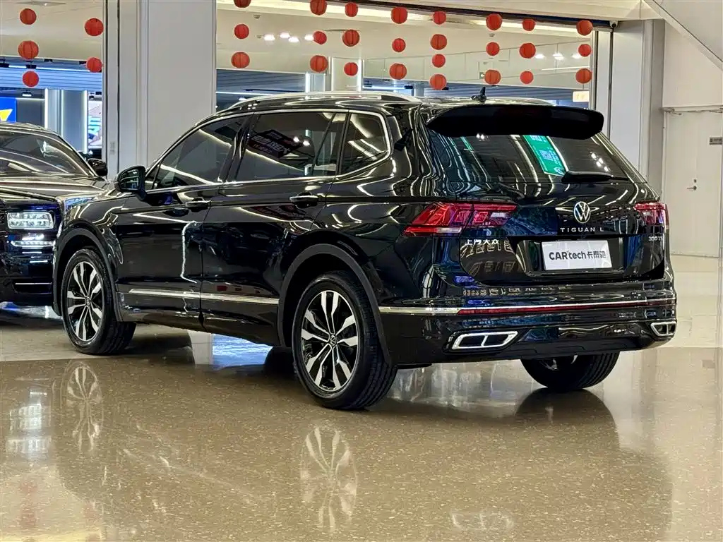 VOLKSWAGEN TIGUAN L 2024