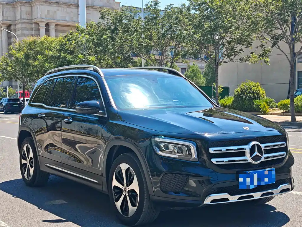 MERCEDES BENZ GLB 2021