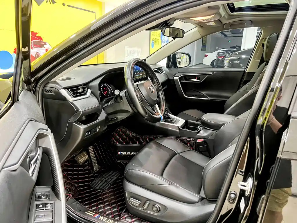 TOYOTA WILDLANDER 2022