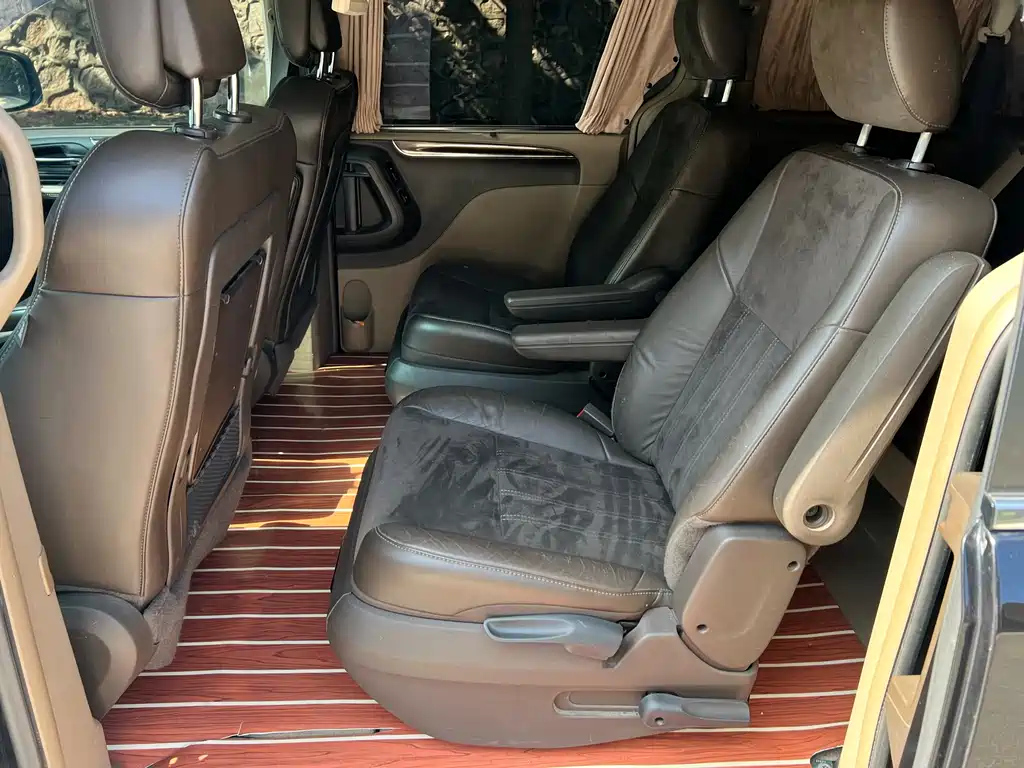 CHRYSLER BIG 捷龙 IMPORT 2014
