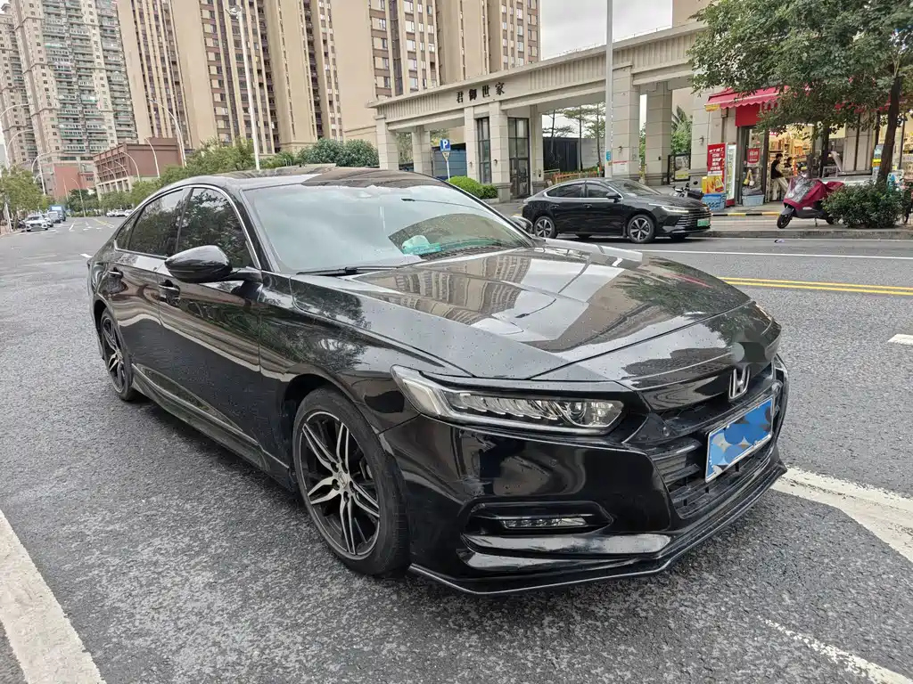 HONDA ACCORD 2018