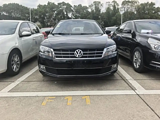 VOLKSWAGEN LAVIDA 2013