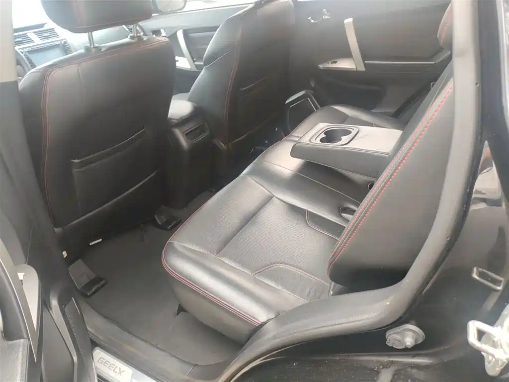 GEELY AUTO GX7 2015