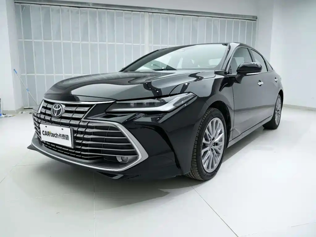TOYOTA AVALON 2024