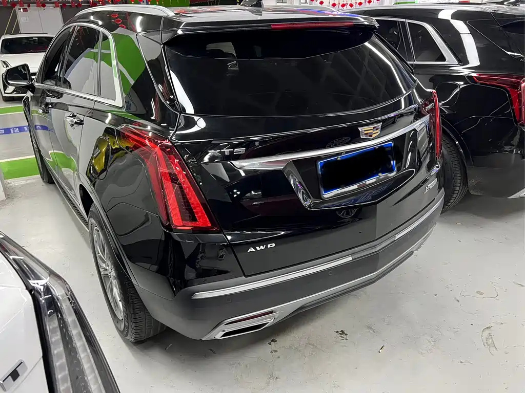 CADILLAC XT5 2020