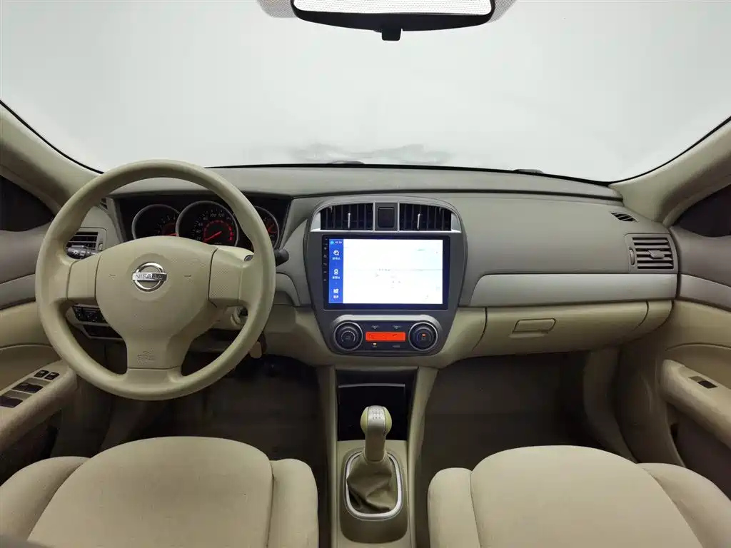 NISSAN SYLPHY 2016