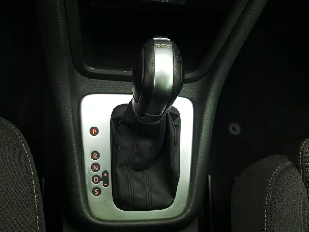VOLKSWAGEN SHARAN 2016