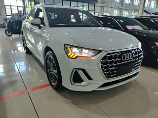 AUDI Q3  2024 YEAR 40 TFSI FASHION DYNAMIC 2024