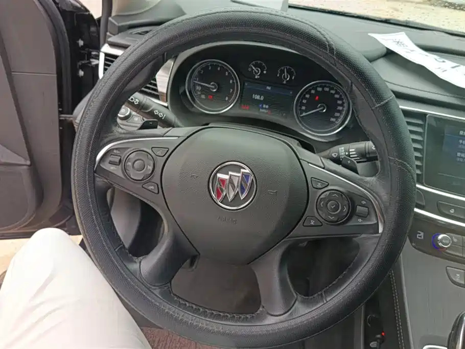 BUICK LACROSSE 2021