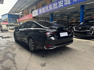 LEXUS ES 2025 YEAR 200 EDITION 2025