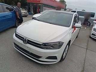 VOLKSWAGEN POLO  2019
