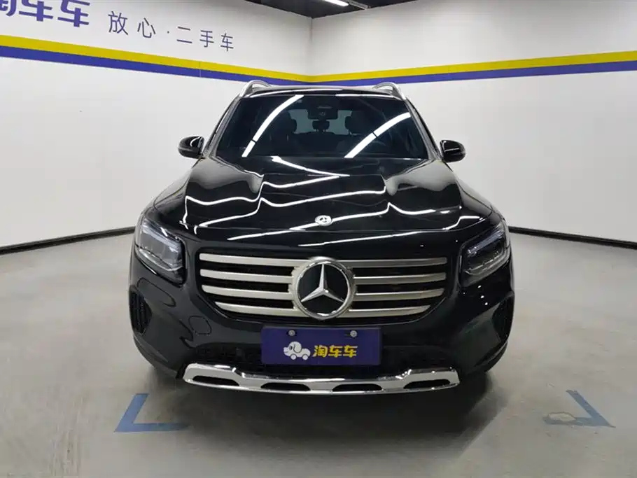 MERCEDES BENZ GLB 2024