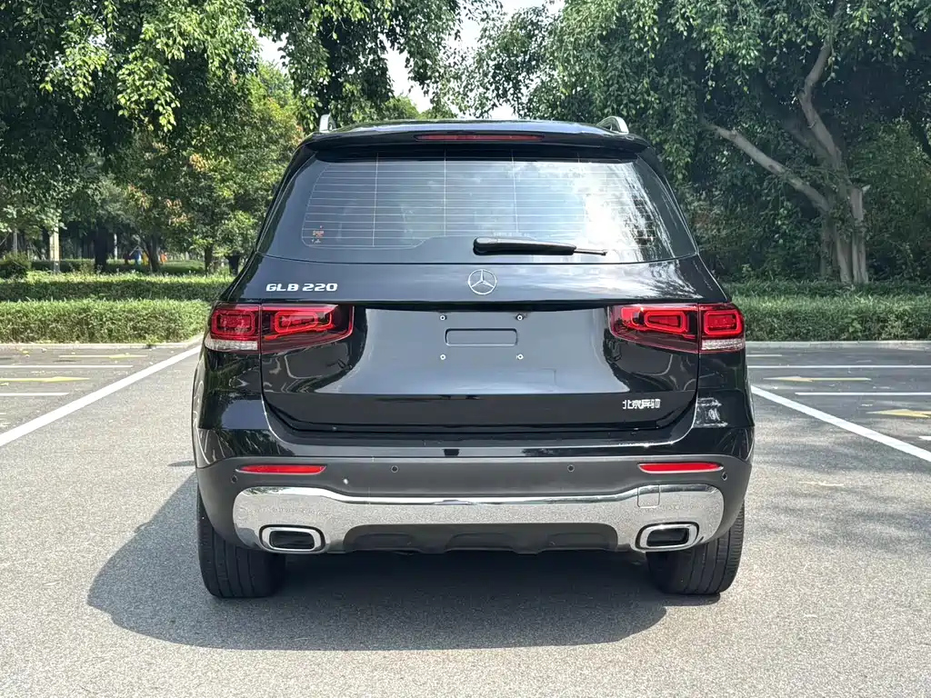 MERCEDES BENZ GLB 2022