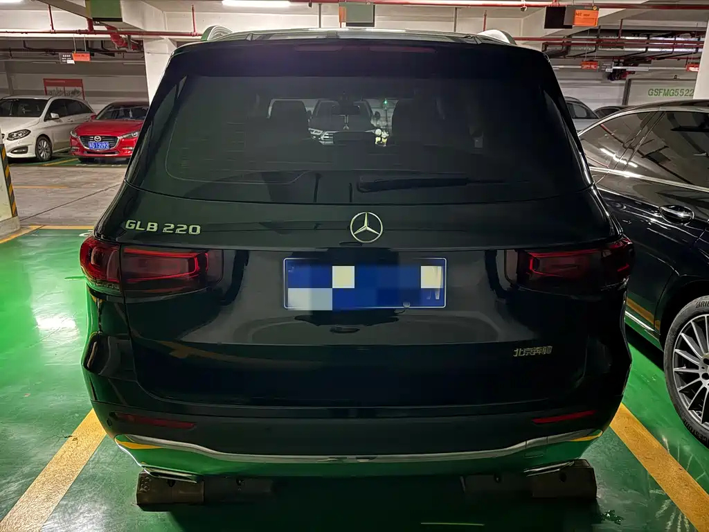 MERCEDES BENZ GLB 2022