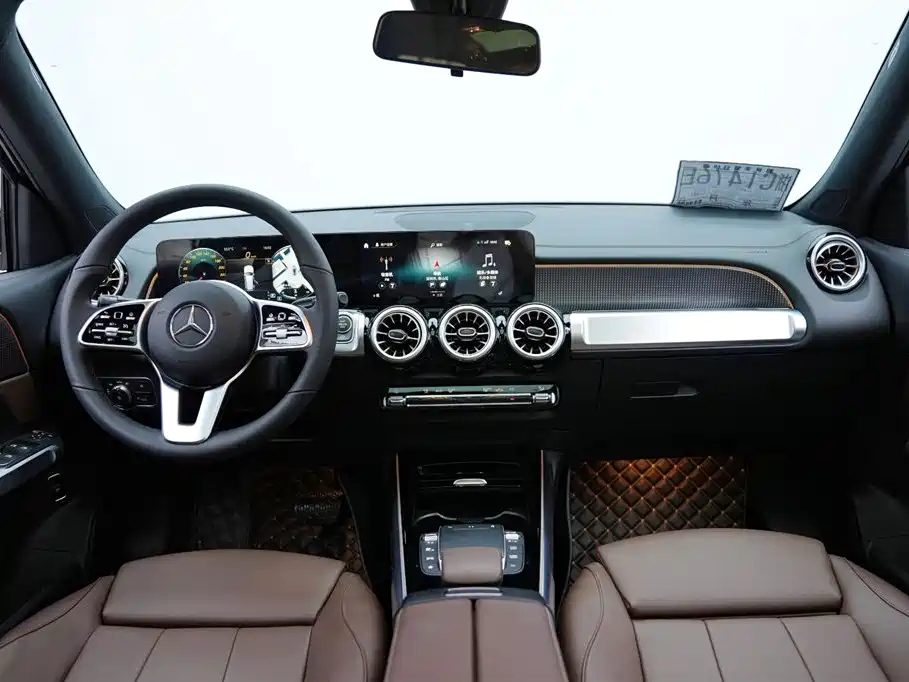 MERCEDES BENZ GLB 2022