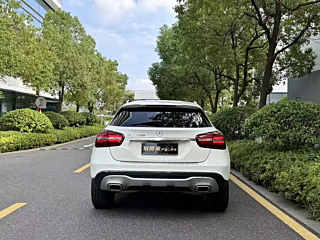 MERCEDES BENZ GLA  2018 YEAR GLA 200 FASHION 2018