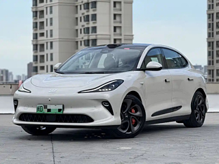 IM LS6  2025 YEAR  RANGE  SMART EDITION 2025