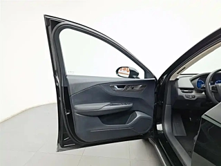 HONGQI E-QM5 2023 YEAR FACELIFT EDITION 2023