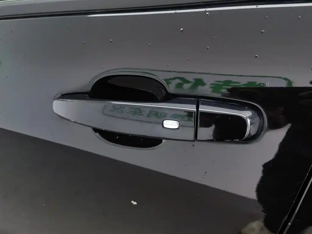 CHEVROLET EXPLORER 2018