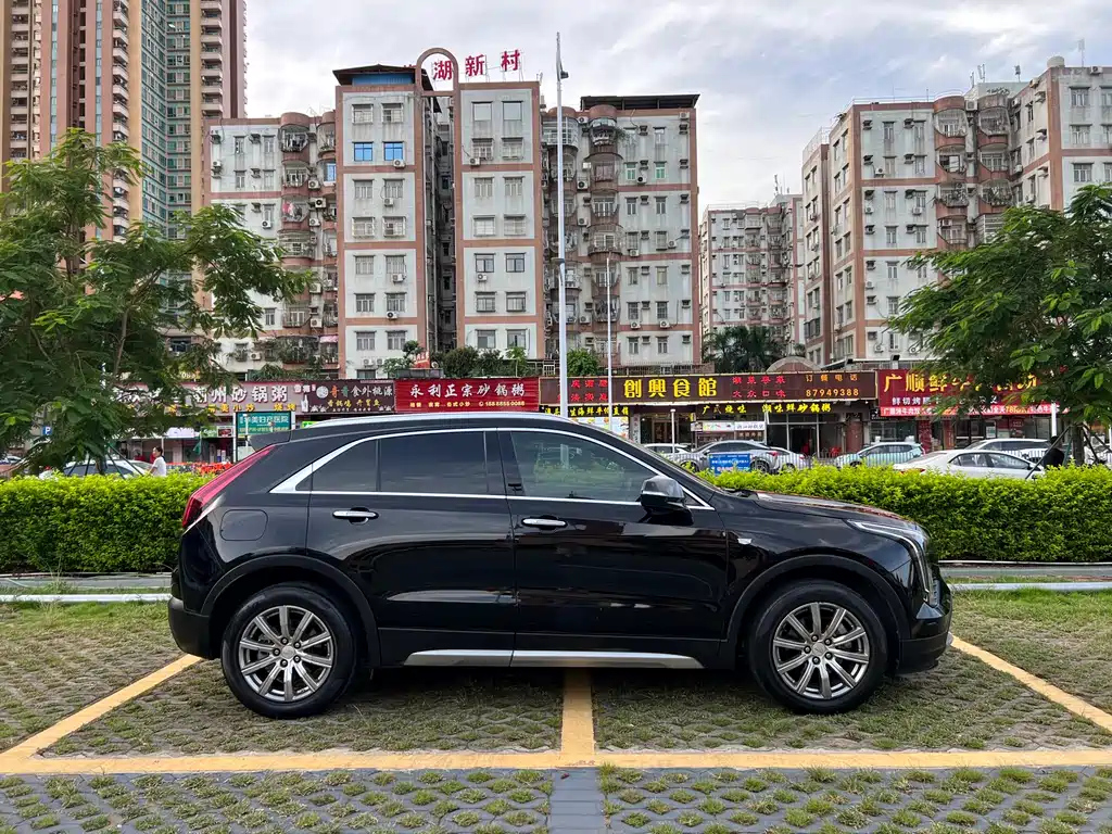 CADILLAC XT4 2020