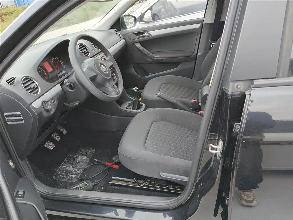 VOLKSWAGEN JETTA 2015
