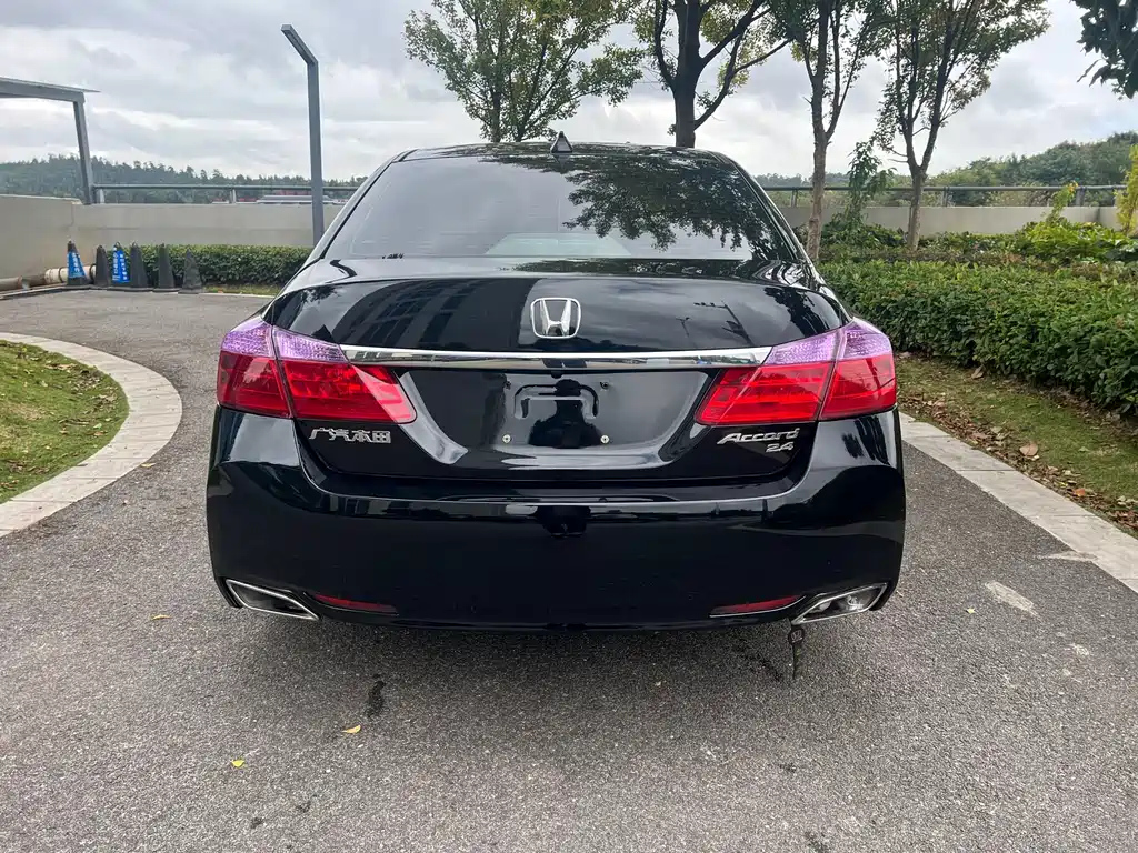 HONDA ACCORD 2015