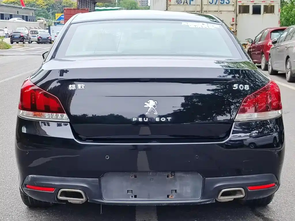 PEUGEOT 508 2015